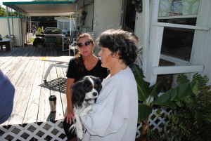 Volunteers Helping Chica